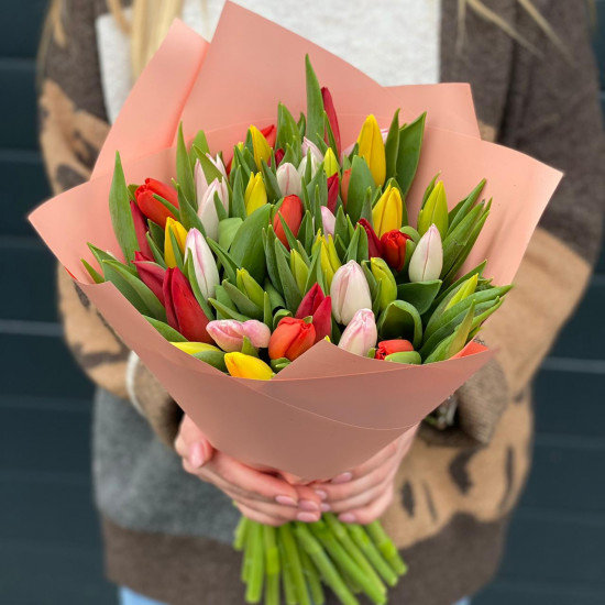 Тюльпаны Букет цветов из 51 тюльпана